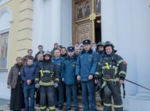 В храме Рождества Иоанна Предтечи на Пресне прошли занятия по противопожарной подготовке