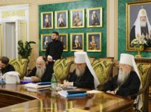 Священный Синод обсудил последствия вторжения Константинопольского Патриархата на каноническую территорию Украинской Православной Церкви