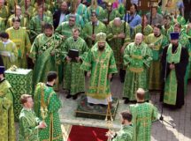 Более 1000 человек приняли участие в Троицком крестном ходе Северо-Восточного викариатства