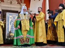 В день памяти святителя Московского Петра Святейший Патриарх Кирилл совершил молебен в Высоко-Петровском монастыре