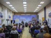 Состоялась образовательная встреча-дискуссия «Жизнь Церкви: канонизация святых в XXI веке»