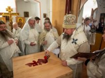 Состоялось великое освящение южного придела в Никольском храме на Берсеневке