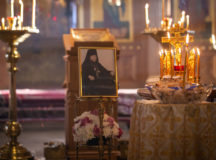 Во вторую годовщину со дня смерти архимандрита Дионисия (Шишигина) в храме святителя Николая в Покровском молитвенно вспомнили почившего пастыря