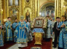 Все верные призываются на молитву со Святейшим Патриархом в своих домах во время объезда Его Святейшеством Москвы с иконой Божией Матери «Умиление»