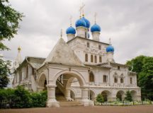 Рабочая группа проинспектировала ход реставрационных работ на храмах в Царицыне и Коломенском