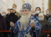 Епископ Дмитровский Феофилакт возглавил торжества по случаю престольного праздника храма Покрова Пресвятой Богородицы в Ясеневе