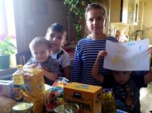 В десяти епархиях раздают продуктовую помощь от Синодального отдела по благотворительности. Информационная сводка от 17 ноября 2020 года