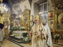 В день памяти Святейшего Патриарха Алексия II архиепископ Каширский Феогност совершил раннюю Литургию в Богоявленском соборе