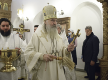 Освящен храм Тихвинской иконы Божией Матери в Троицке