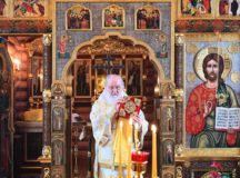 В Неделю 34-ю по Пятидесятнице Святейший Патриарх Кирилл совершил Литургию в Александро-Невском скиту