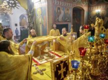 В Высоко-Петровском монастыре почтили память святителя Петра Московского