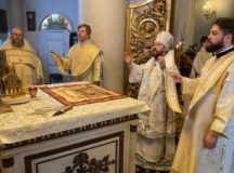 Митрополит Иларион: Бог прокладывает путь к сердцу человека, преодолевая его неверие и сомнение