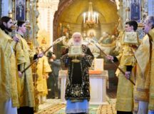В двенадцатую годовщину интронизации Святейший Патриарх Кирилл совершил Литургию в Храме Христа Спасителя
