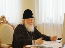 Заседание Высшего Церковного Совета впервые состоялось в дистанционном формате