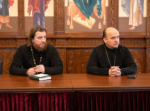 При больнице № 64 расчищают площадку под строительство храма