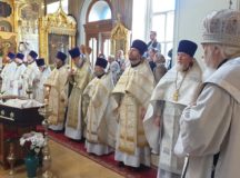 Состоялось отпевание протоиерея Льва Семенова