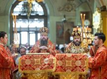 Митрополит Воскресенский Дионисий возглавил торжества по случаю дня памяти свт. Алексия Московского в Богоявленском кафедральном соборе