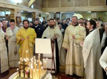 В храме апостола Фомы на Кантемировской молитвенно почтили память иерея Даниила Сысоева