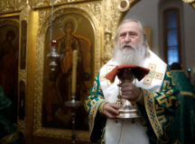 В день памяти прп. Никона Радонежского председатель Синодального отдела по монастырям и монашеству совершил Литургию в Троице-Сергиевой лавре
