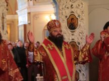 В храме святителя Николая Мирликийского в Зеленограде молитвенно отметили престольный праздник