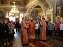 Престольный праздник молитвенно отметили в храме иконы Божией Матери «Нечаянная Радость» в Марьиной Роще