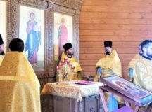 В праздник Крещения Руси в часовне при строящемся храме равноапостольного князя Владимира в Тушине совершена первая Литургия