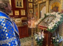 Архиепископ Одинцовский Фома совершил Литургию в домовом храме Патриаршей резиденции в Чистом переулке