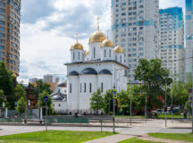 Введен в эксплуатацию храм священномученика Ермогена в Зюзине