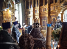 Епископ Павлово-Посадский Силуан совершил Литургию Преждеосвященных Даров в храме святителя Николая Мирликийского на Рогожском кладбище