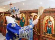 Митрополит Волоколамский Антоний совершил малое освящение больничного храма благоверного князя Даниила Московского при Главном клиническом госпитале МВД