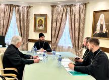 Митрополит Звенигородский Арсений провел рабочую встречу с благочинными Северо-Восточного викариатства