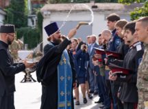 Праздник Донской иконы Божией Матери и День российского казачества молитвенно отметили в храме святителя Николая Мирликийского в Заяицком