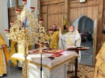 Первую Литургию совершили в новопостроенном храме великомученика Георгия Победоносца в Зеленограде