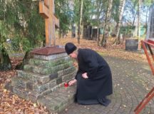 Память жертв репрессий почтили в храме Новомучеников и исповедников Российских в Коммунарке