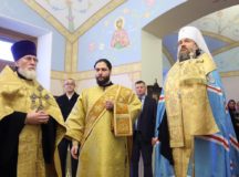 Митрополит Воскресенский Григорий совершил молебен в храме благоверного князя Александра Невского на территории Московской городской Думы