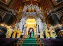 В праздник Рождества Христова Святейший Патриарх Кирилл совершил великую вечерню в Храме Христа Спасителя