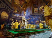 В праздник Рождества Христова Предстоятель Русской Церкви совершил Божественную литургию в Храме Христа Спасителя