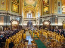 В Неделю 33-ю по Пятидесятнице, день памяти мученицы Татианы, Святейший Патриарх Кирилл совершил Литургию в кафедральном соборном Храме Христа Спасителя