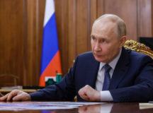 Поздравление Президента России В.В. Путина Святейшему Патриарху Кириллу с Днем защитника Отечества