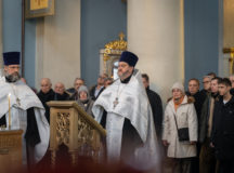 Панихиду по почившим ветеранам российской дипломатической службы совершили в храме в честь иконы «Всех скорбящих Радость» на Большой Ордынке