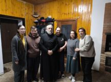 Фото: храм Казанской иконы Божией Матери в Лосиноостровской