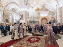 Митрополит Воскресенский Григорий совершил Литургию Преждеосвященных Даров в храме преподобного Василия Исповедника у Рогожской Заставы