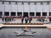 Святейший Патриарх Кирилл посетил парад московского кадетского движения «Не прервется связь поколений»