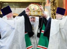 Святейший Патриарх Кирилл совершил молебен в Архангельском соборе Московского Кремля у мощей благоверного князя Димитрия Донского